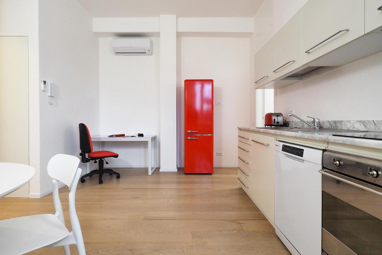 Contempora Apartments - Turati 3 One Bedroom Apartment 밀라노 외부 사진